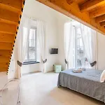 Obelisco Di San Gennaro Gasthof