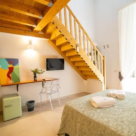 Obelisco Di San Gennaro