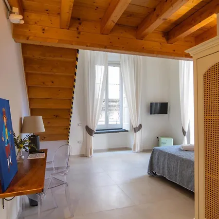 Obelisco Di San Gennaro Napoli