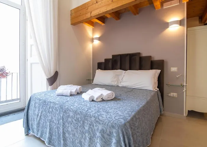 Obelisco Di San Gennaro Neapel